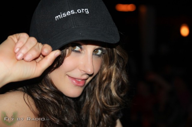 File:Pacey cap 1.jpg